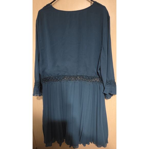 Asos Design Dress Curve Lace Insert Pleated Midi Dress Size 20 Embroidered Green - Picture 9 of 12